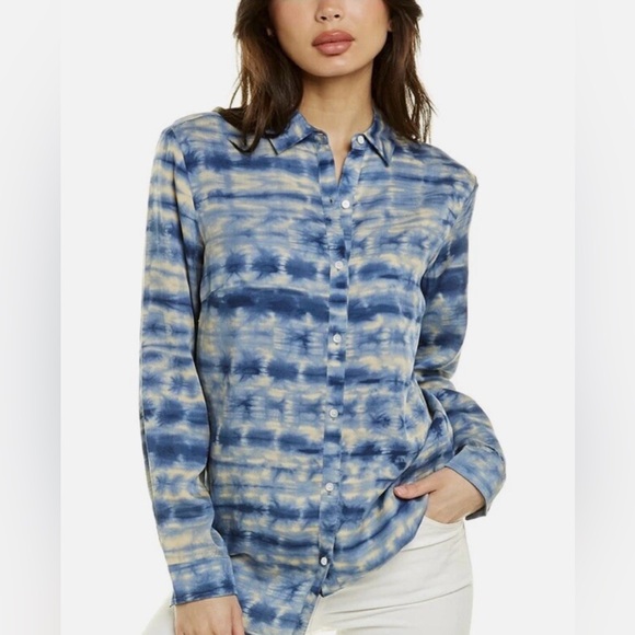 J. McLaughlin Tops - J McLaughlin Lois Tie-Dye Button-Up Shirt Ladies Size M
